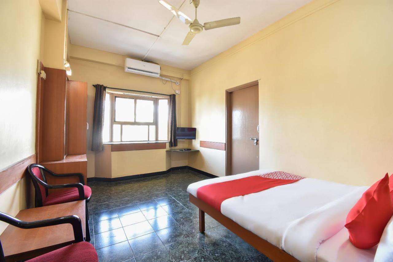 Oyo 63264 Hotel Shamiana Pandharpur Exterior photo
